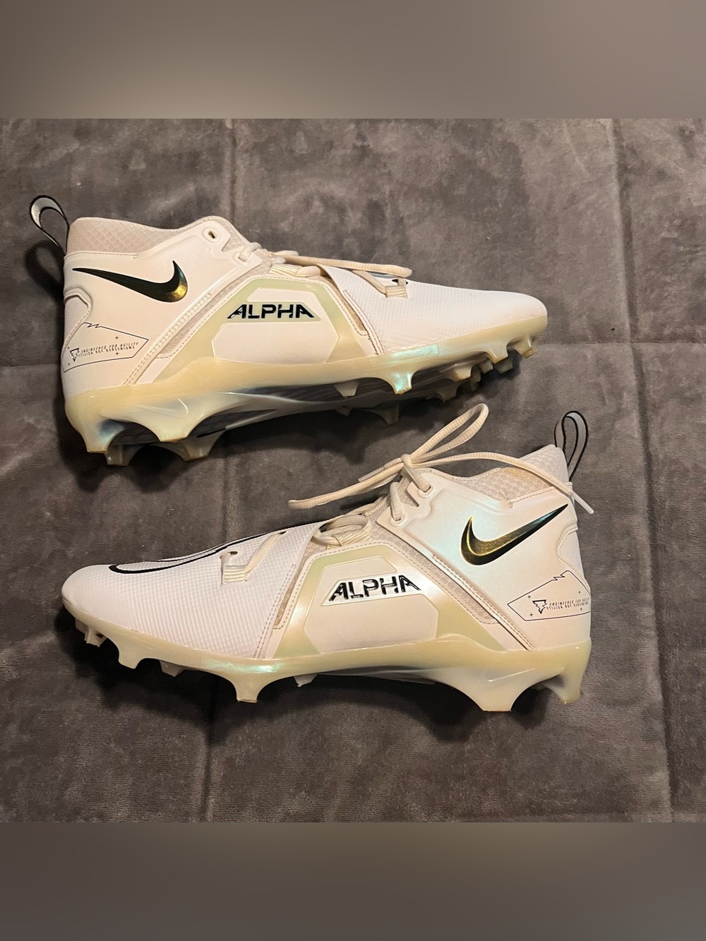 Nike Alpha Menace Pro 3 Football Cleats White Black Mens Size 14